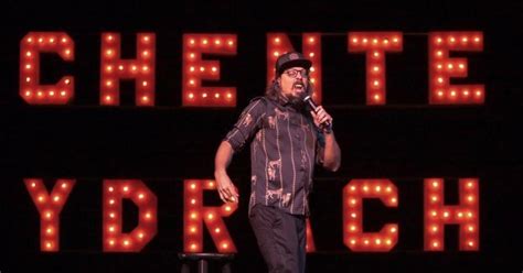 Chente, un comediante puertorriqueño que apuesta。